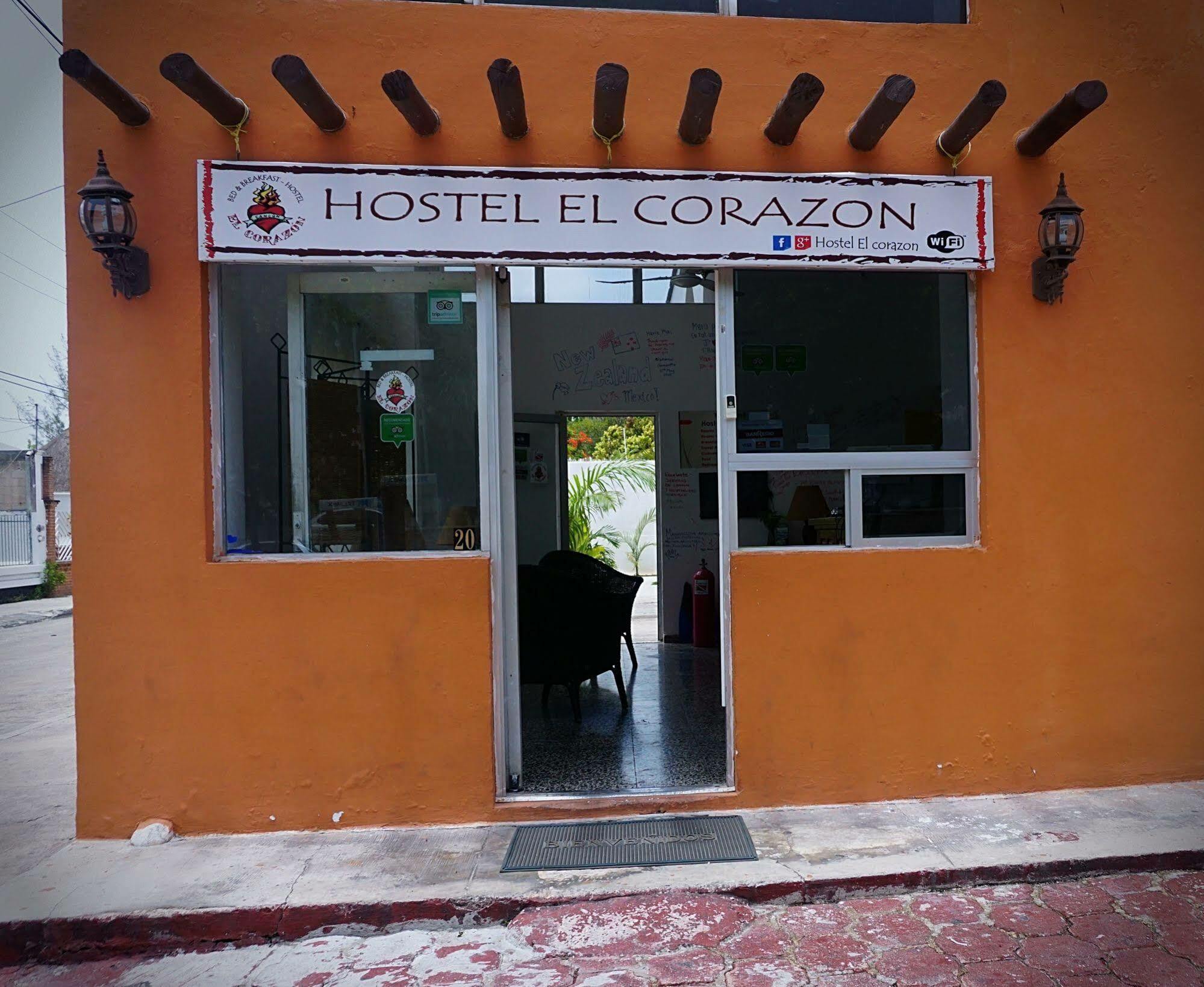 Hostel El Corazon Cancun Exterior photo